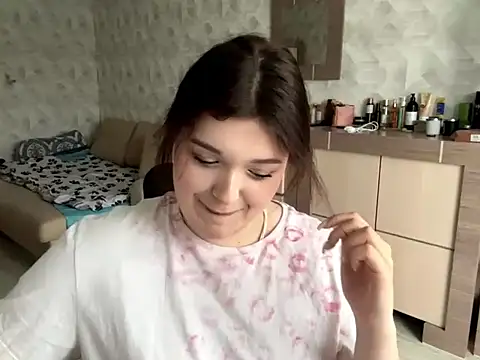 Snapshot of _MaryLove_ chatting on 02-24-26, 02:40 MaryLove online show from 02-24-26, 02:40