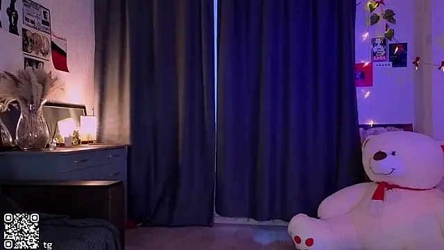 Kendaliby  online show from 02-28-26, 01:38