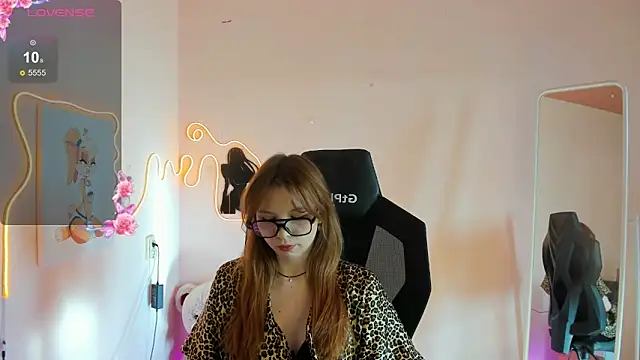 Snapshot of EmberVexen chatting on 03-02-26, 04:57 EmberVexen online show from 03-02-26, 04:57