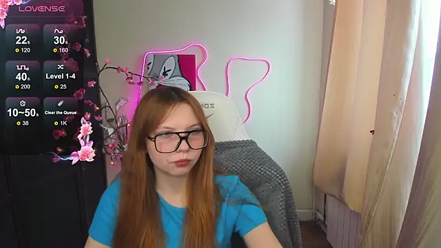 Snapshot of EmberVexen chatting on 02-08-26, 04:21 EmberVexen online show from 02-08-26, 04:21