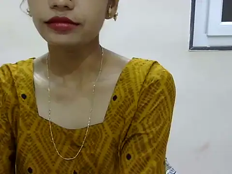 Kulsum S online show from 05-19-26, 01:40