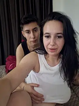 Snapshot of MavisReeve chatting on 02-03-26, 05:40 MavisReeve online show from 02-03-26, 05:40