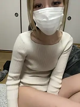 Snapshot of yui__yuichan chatting on 02-17-26, 01:52 yui yuichan online show from 02-17-26, 01:52