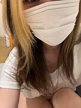yui  yuichan online show from 04-22-26, 01:07