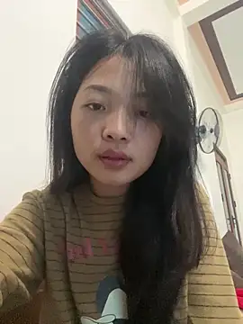 Snapshot of Lyn-be99 chatting on 02-25-26, 12:44 Lyn-be99 online show from 02-25-26, 12:44