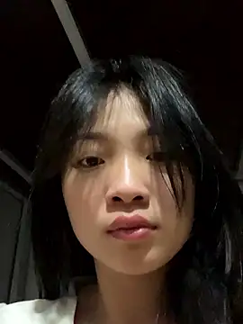 Lyn-be99 online show from 04-06-26, 01:45