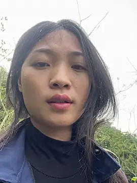 Snapshot of Lyn-be99 chatting on 02-11-26, 06:35 Lyn-be99 online show from 02-11-26, 06:35