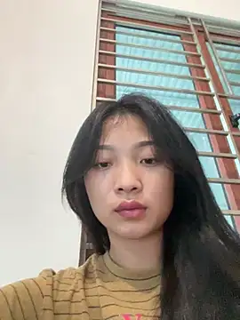 Snapshot of Lyn-be99 chatting on 02-23-26, 12:56 Lyn-be99 online show from 02-23-26, 12:56