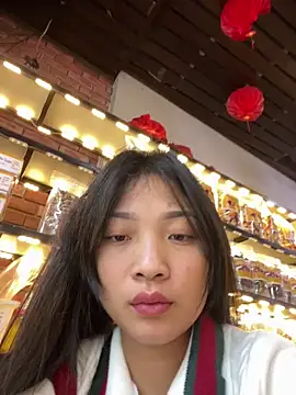 Lyn-be99 online show from 03-27-26, 09:43