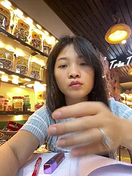 Lyn-be99 online show from 04-16-26, 02:18