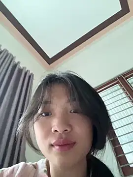 Snapshot of Lyn-be99 chatting on 02-06-26, 01:01 Lyn-be99 online show from 02-06-26, 01:01