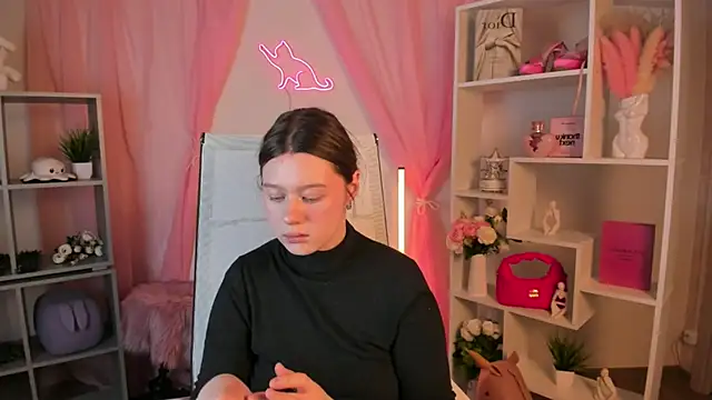 CelestineMauriac online show from 02-09-26, 05:33