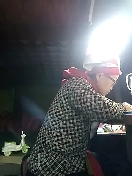 Snapshot of yoyosexy11 chatting on 02-10-26, 11:59 yoyosexy11 online show from 02-10-26, 11:59