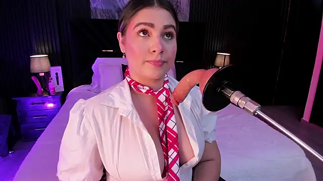 Liiahfontaine online show from 05-25-26, 12:04