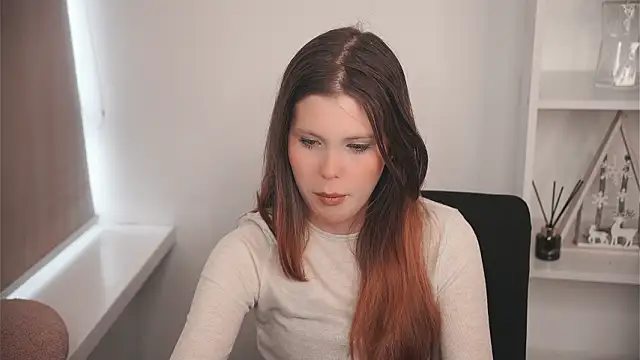 Snapshot of MarnieWootan chatting on 02-08-26, 05:16 MarnieWootan online show from 02-08-26, 05:16