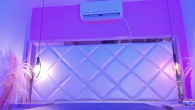 Snapshot of Dojaaiisha chatting on 02-09-26, 11:03 Dojaaiisha online show from 02-09-26, 11:03