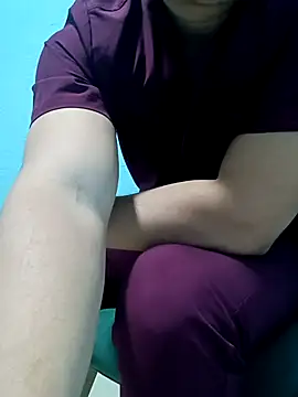 Snapshot of Ryzca chatting on 02-05-26, 01:12 Ryzca online show from 02-05-26, 01:12