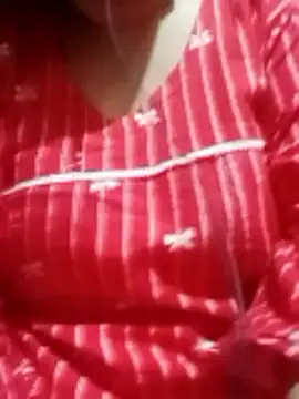 Snapshot of maya_queen2580 chatting on 02-24-26, 06:09 maya queen2580 online show from 02-24-26, 06:09