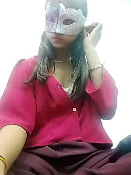 Snapshot of Noor-09- chatting on 02-23-26, 10:32 Noor-09- online show from 02-23-26, 10:32