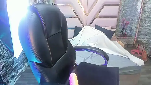 Shara Oz online show from 03-02-26, 05:08