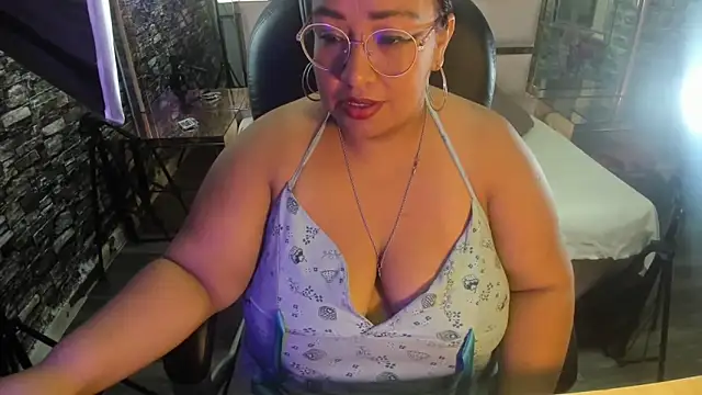 Shara Oz online show from 02-08-26, 03:04