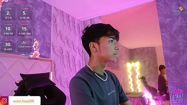 Snapshot of osamu_tay chatting on 02-16-26, 11:42 osamu tay online show from 02-16-26, 11:42