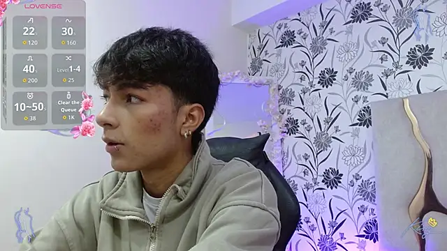 Snapshot of osamu_tay chatting on 02-07-26, 11:40 osamu tay online show from 02-07-26, 11:40