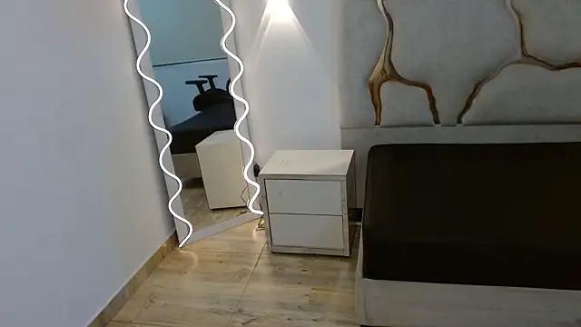 TINY TAY online show from 03-04-26, 11:40