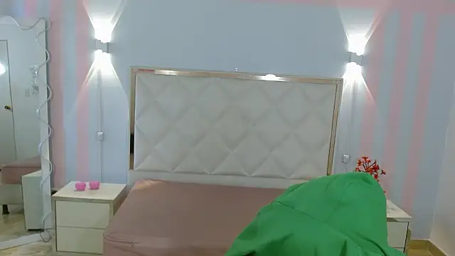 NOOAH TAY online show from 02-21-26, 07:16