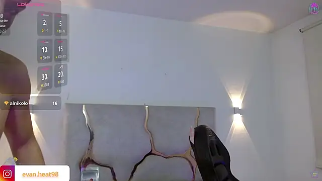 Snapshot of EVAN_TAY chatting on 03-02-26, 05:08 EVAN TAY online show from 03-02-26, 05:08