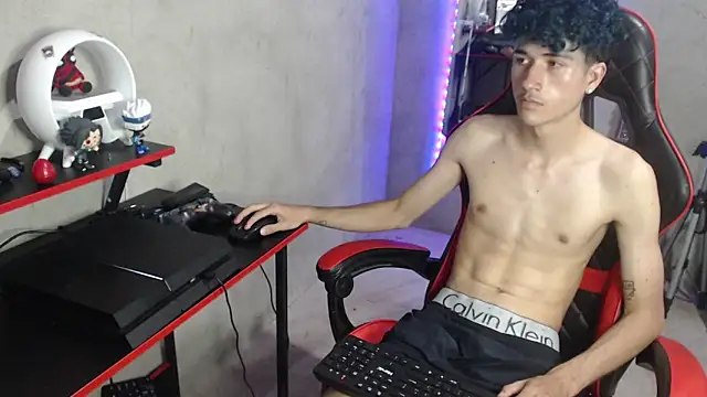 Johnny cagee  online show from 06-12-26, 11:46