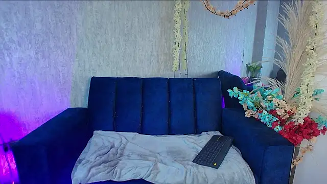 Snapshot of ValerySilva chatting on 03-16-26, 08:18 ValerySilva online show from 03-16-26, 08:18