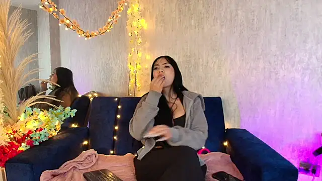 Snapshot of ValerySilva chatting on 03-21-26, 08:41 ValerySilva online show from 03-21-26, 08:41