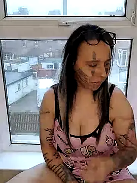 Snapshot of ThatAltGirl chatting on 02-11-26, 02:06 ThatAltGirl online show from 02-11-26, 02:06