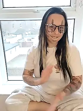 Snapshot of ThatAltGirl chatting on 02-01-26, 12:58 ThatAltGirl online show from 02-01-26, 12:58