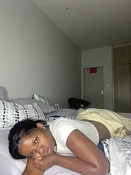 PrimaDonnaxx online show from 02-21-26, 06:54