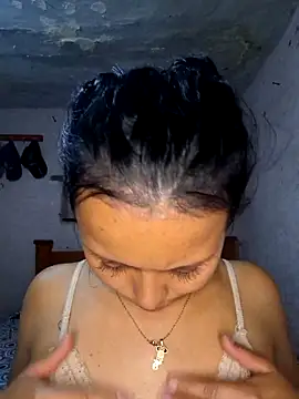 Daniela Cruz  online show from 02-24-26, 07:04