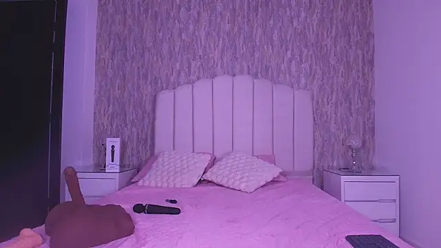 Snapshot of isa_anderson chatting on 04-04-26, 11:50 isa anderson online show from 04-04-26, 11:50