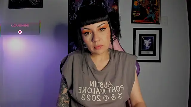 luckylaura online show from 02-09-26, 11:25