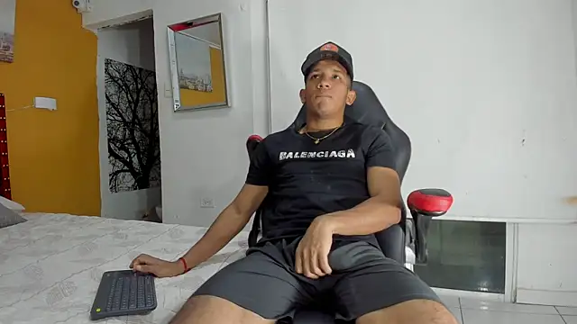 ricky spensar23cm  online show from 03-05-26, 02:08