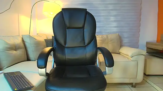 ricky spensar23cm  online show from 04-09-26, 12:23