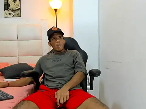 ricky spensar23cm  online show from 02-23-26, 02:13