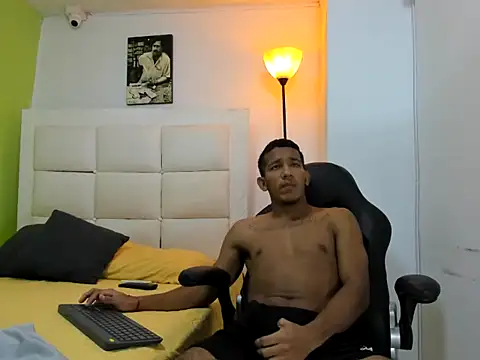 ricky spensar23cm  online show from 02-13-26, 02:22