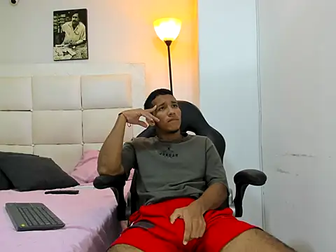 ricky spensar23cm  online show from 02-15-26, 02:12