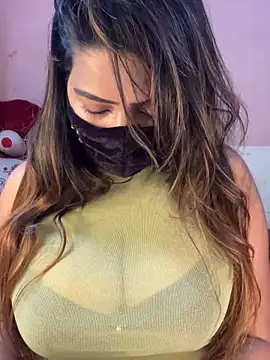 Samaira Juicy143 online show from 04-22-26, 06:04