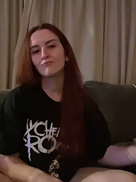 Snapshot of PoppySlut6999 chatting on 02-09-26, 08:51 PoppySlut6999 online show from 02-09-26, 08:51