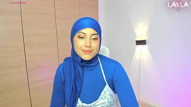 LAY LA  online show from 03-25-26, 09:14