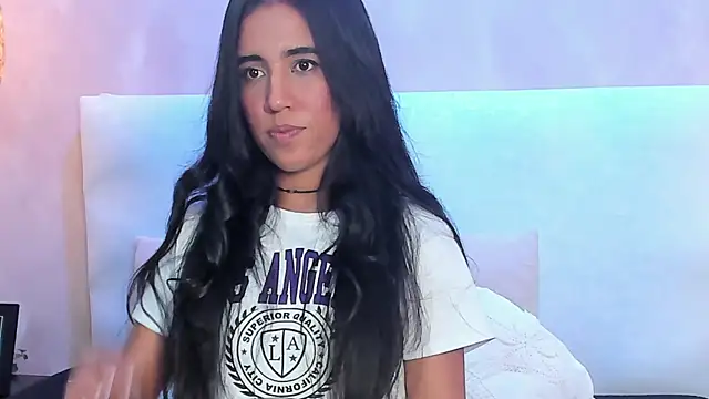 Snapshot of Piinksoul149 chatting on 02-07-26, 02:41 Piinksoul149 online show from 02-07-26, 02:41