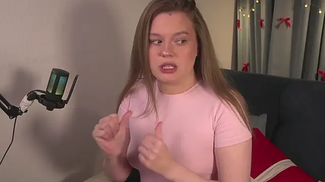 Agatha Gris online show from 02-28-26, 09:14