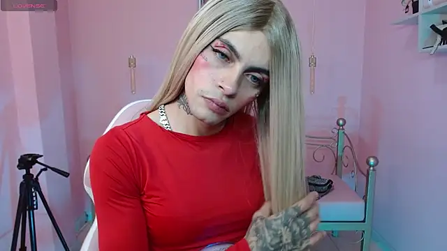 Snapshot of Dhalton_x chatting on 02-06-26, 04:08 Dhalton x online show from 02-06-26, 04:08